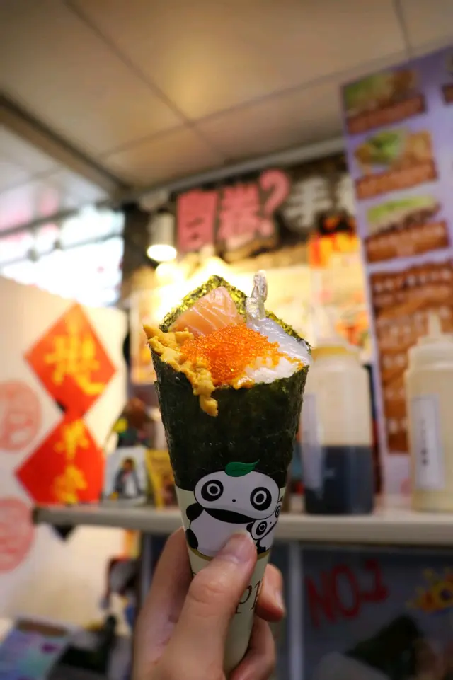 海膽 三文魚腩 虎蝦 蟹子