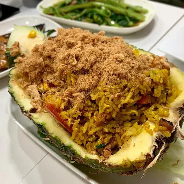 泰式菠蘿炒飯