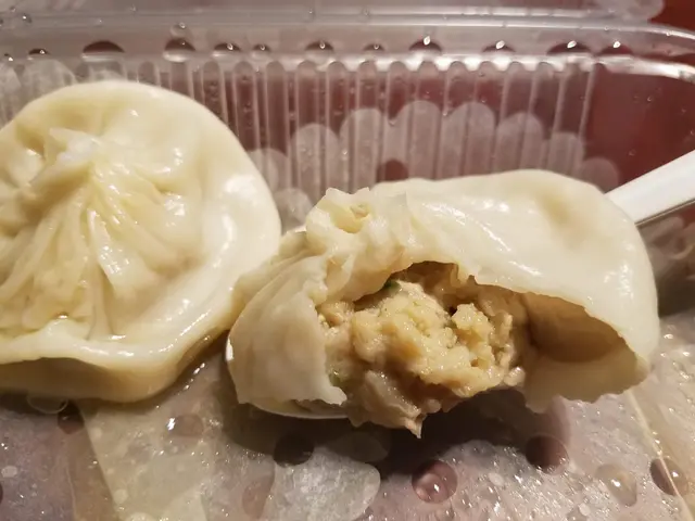 灌湯小籠包
