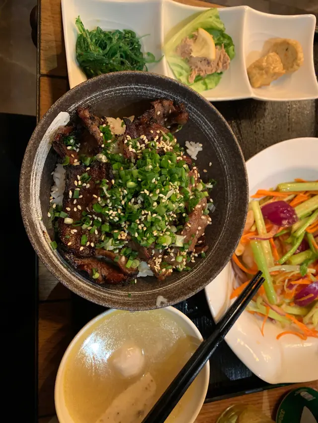 汁燒安格斯牛肉飯
