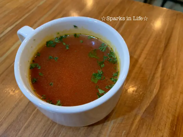 暖胃熱辣辣餐湯,味道算係不過不失~