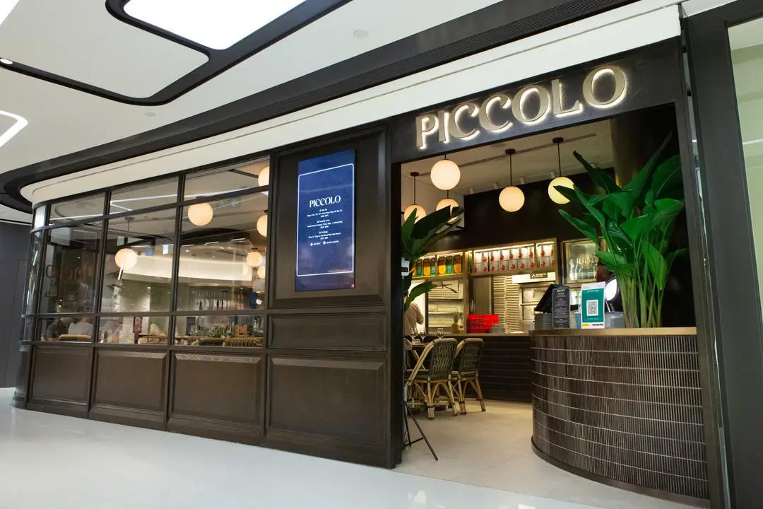 Piccolo Pizzeria & Bar