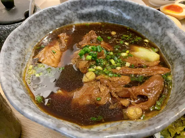 紅燒半筋半肉手工寬麵