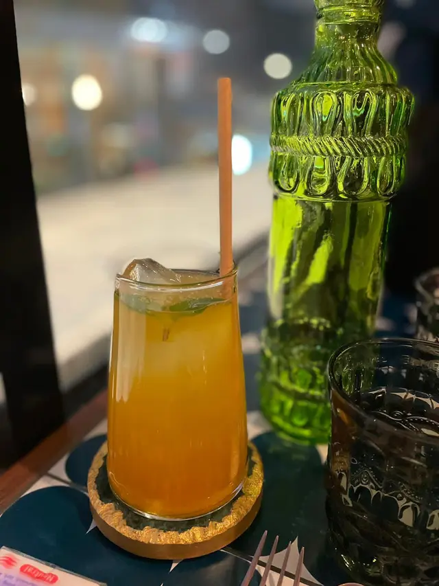 烏龍茶熱情果金橘梳打