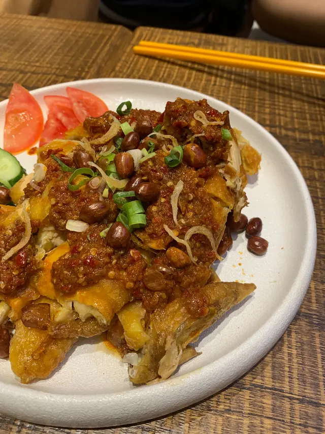 參巴辣醬炸雞(半隻)