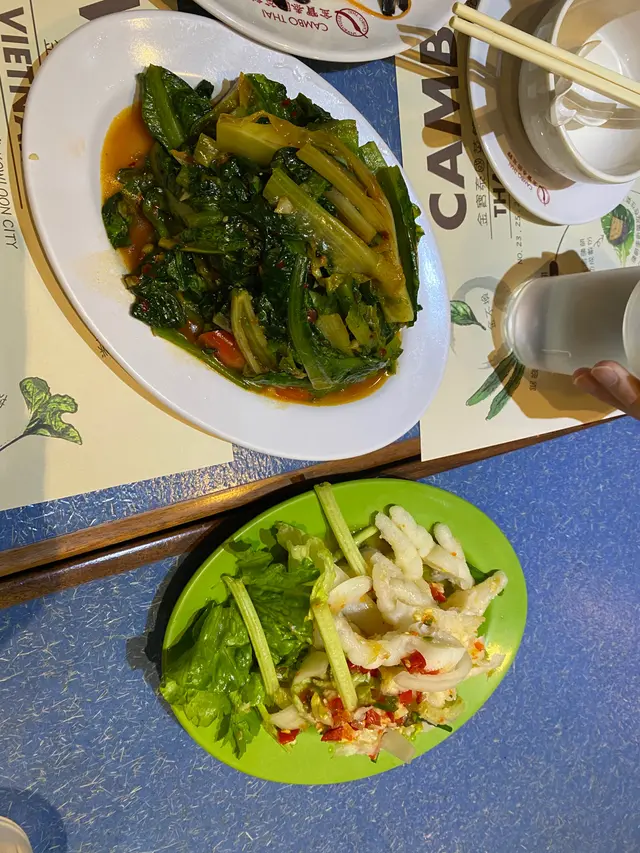 馬拉盞炒A菜 $55 &  酸辣脫骨鳳爪$60 