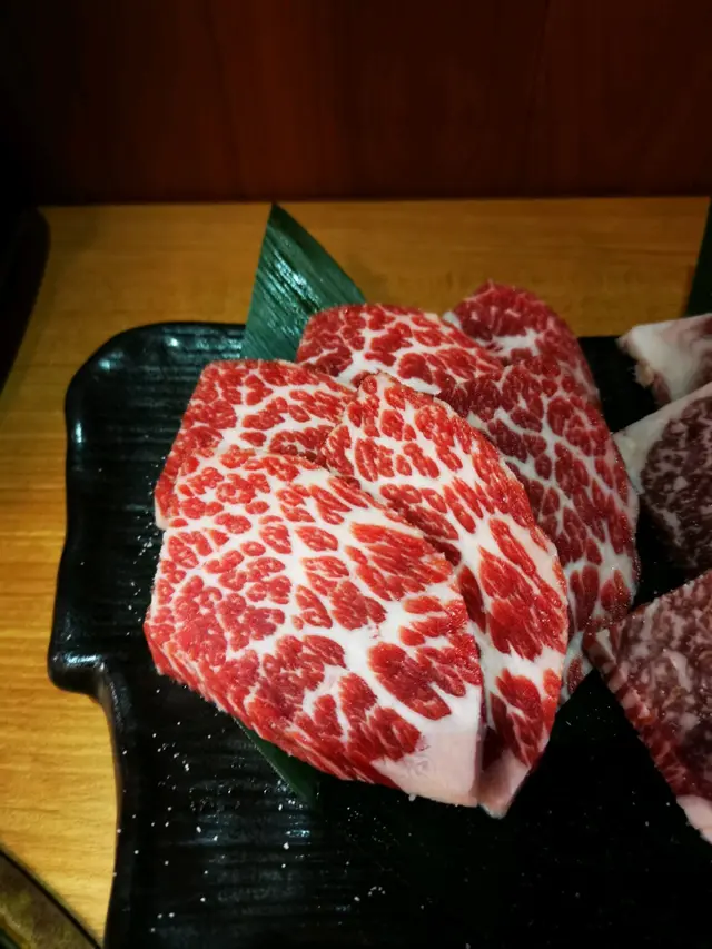 油脂分佈平均，牛味重