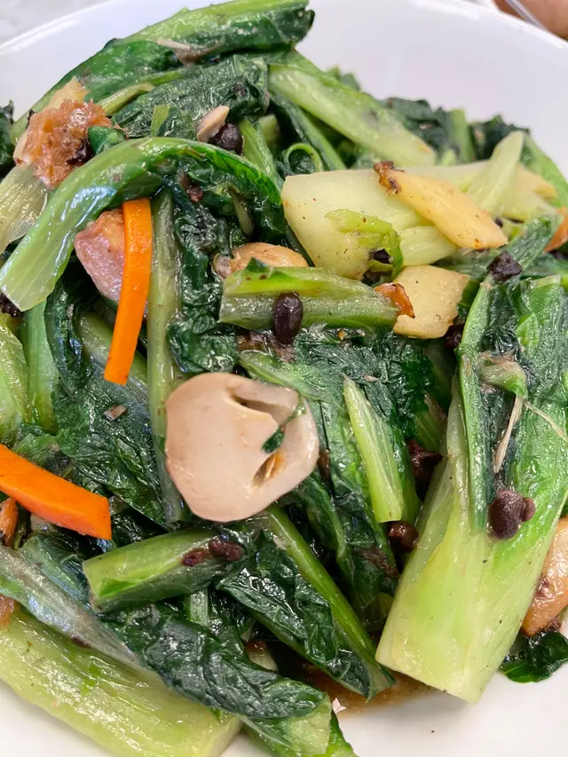 豆豉鯪魚炒油麥菜