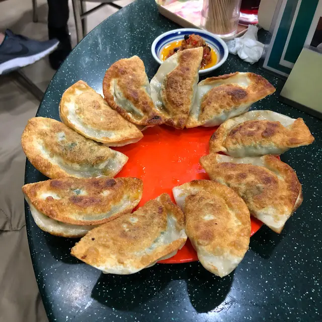 韮菜肉餃(煎餃)