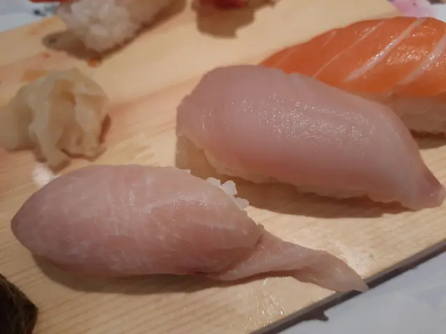 劍魚腩 & 油甘魚