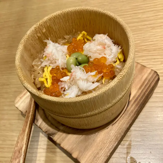 蟹肉三文魚籽框飯