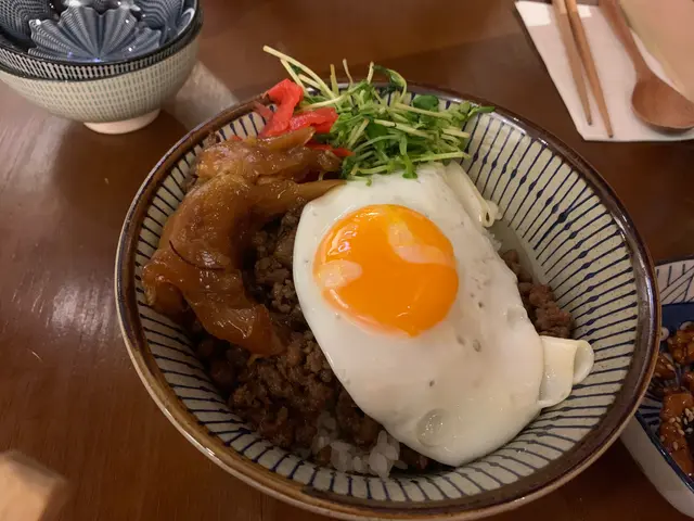 黯然銷魂安格斯滷肉飯
