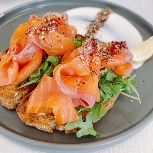 Smoked Salmon on Soughdough Rye