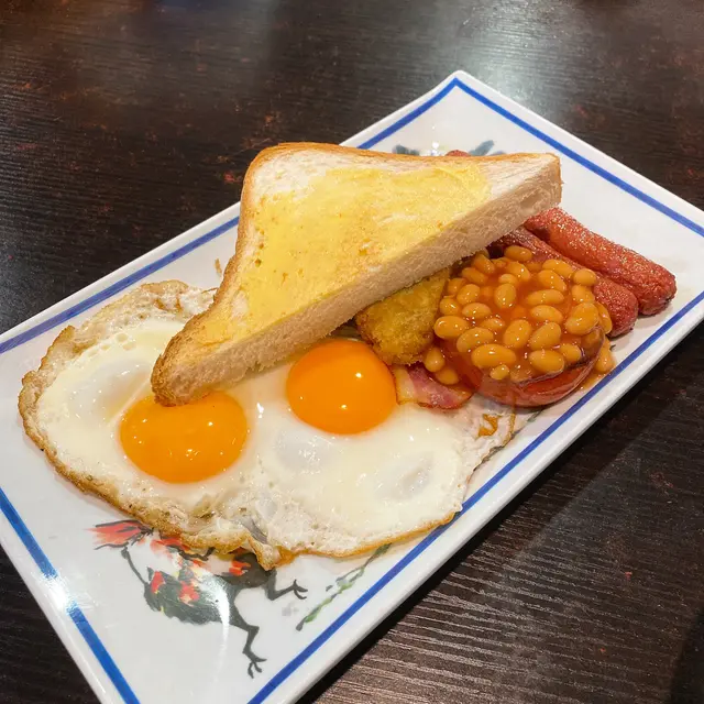 豐富嘅All  day  breakfast☺️