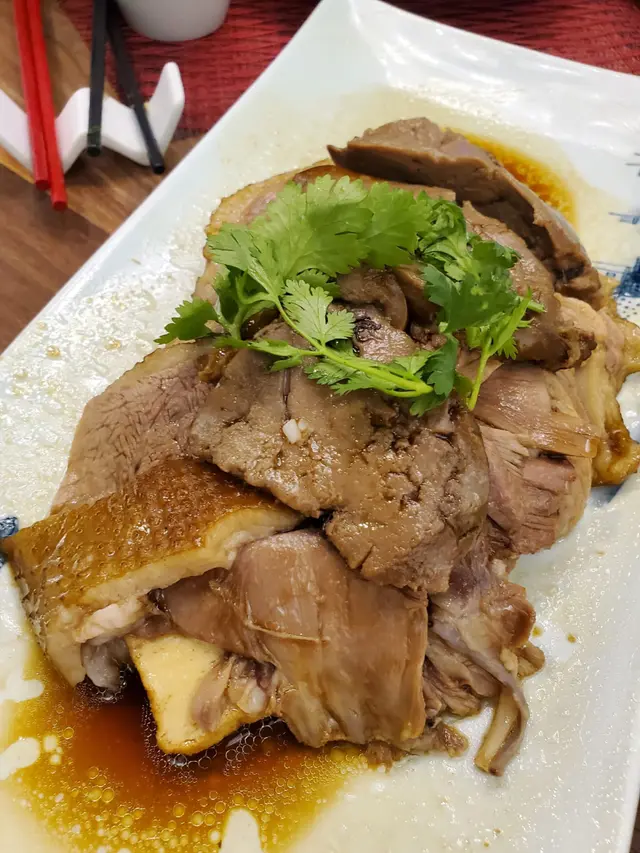 滷水鵝片拼鵝肝