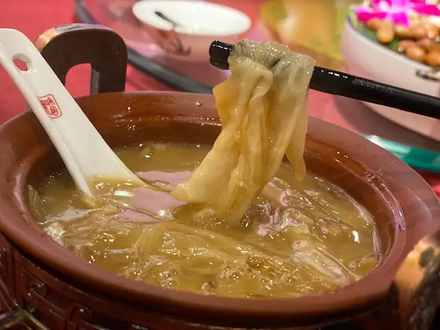 潮州紅燒花膠魚翅