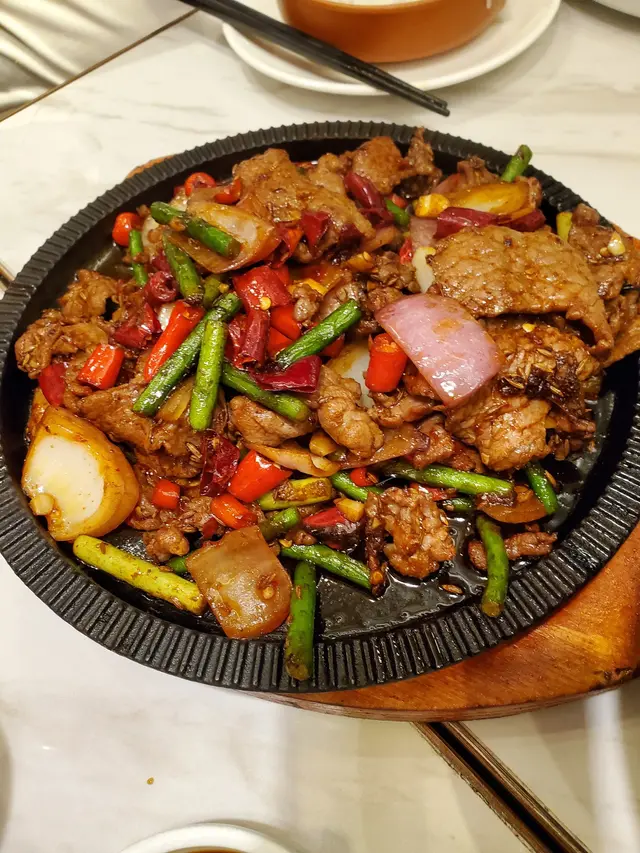 铁板孜然牛肉