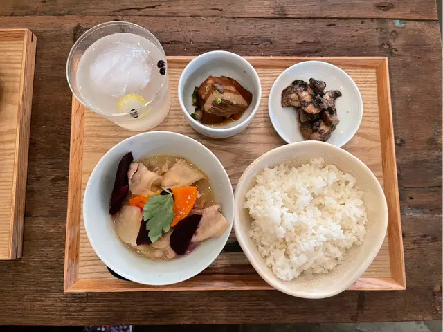 麥味噌豚汁豚角煮定食