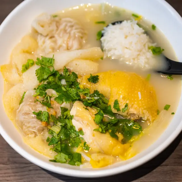 竹笙雲吞雞泡飯