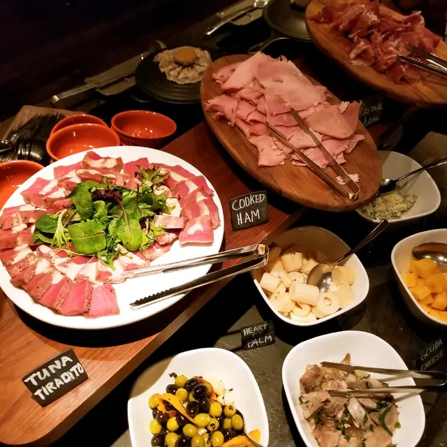 Salad bar