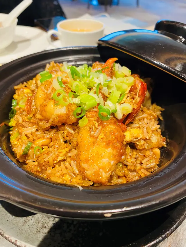 海龍皇脆米窩燒飯