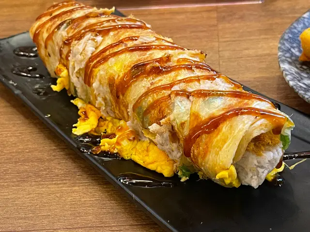 芋泥肉鬆蔥抓蛋餅