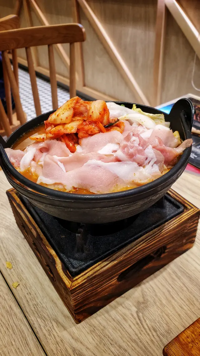 泡菜豚肉鍋