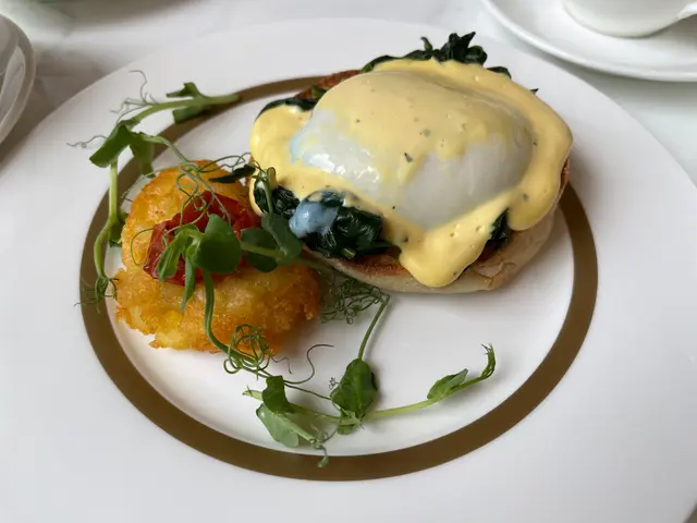 Spinach Egg Benedict