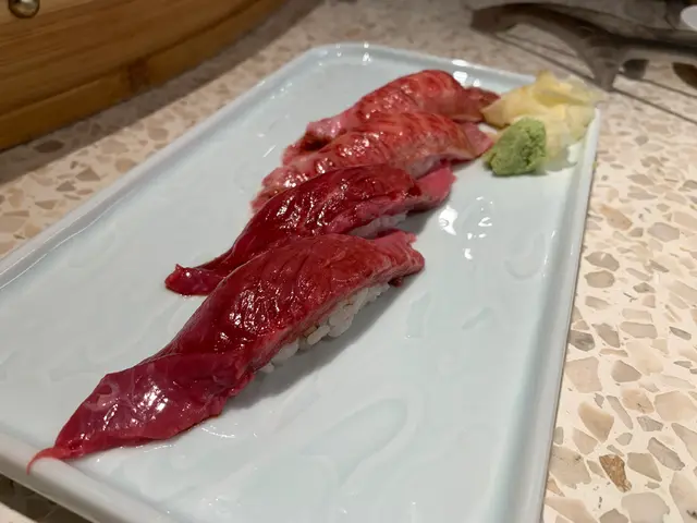 牛大腹肉壽司