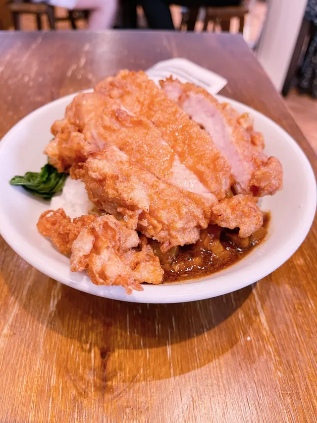 秘製豬扒飯(肉燥汁)