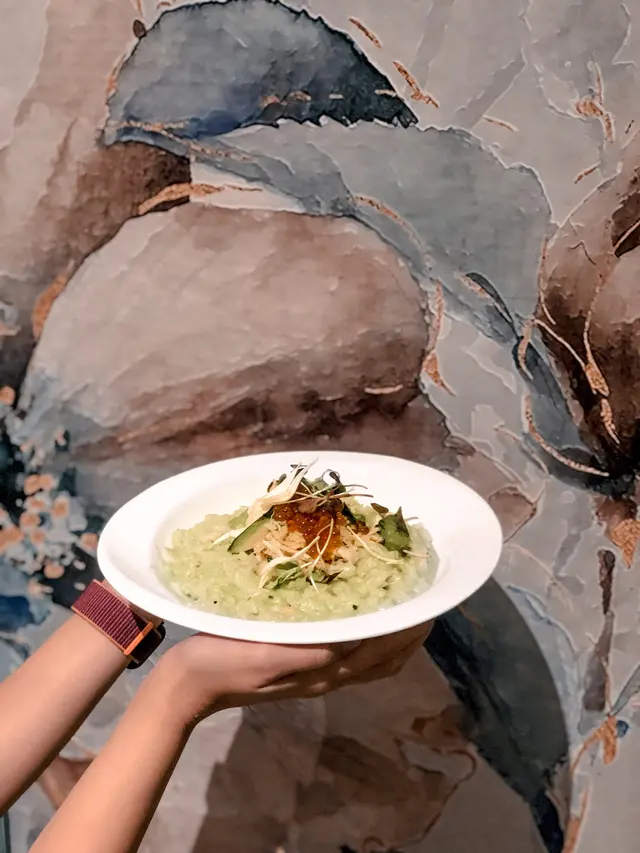 蟹肉牛油果意大利飯