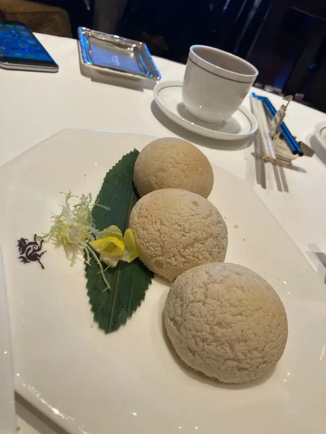 雪山黑椒和牛包