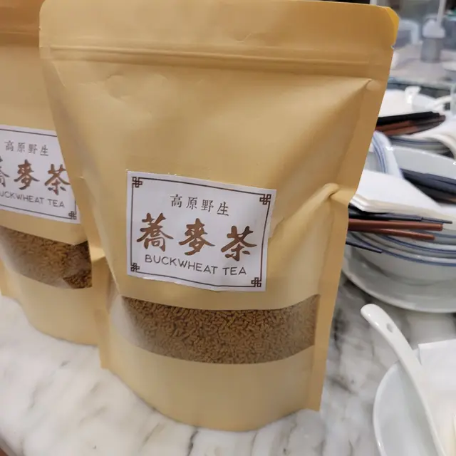 淡淡的苦澀味帶著甘甜