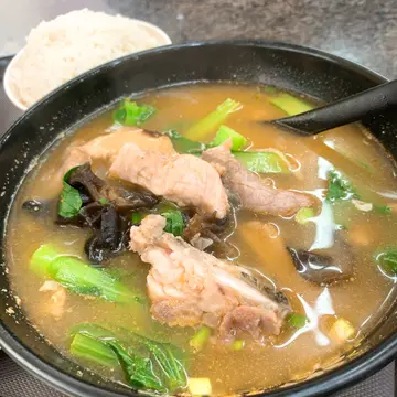 四餸湯飯
