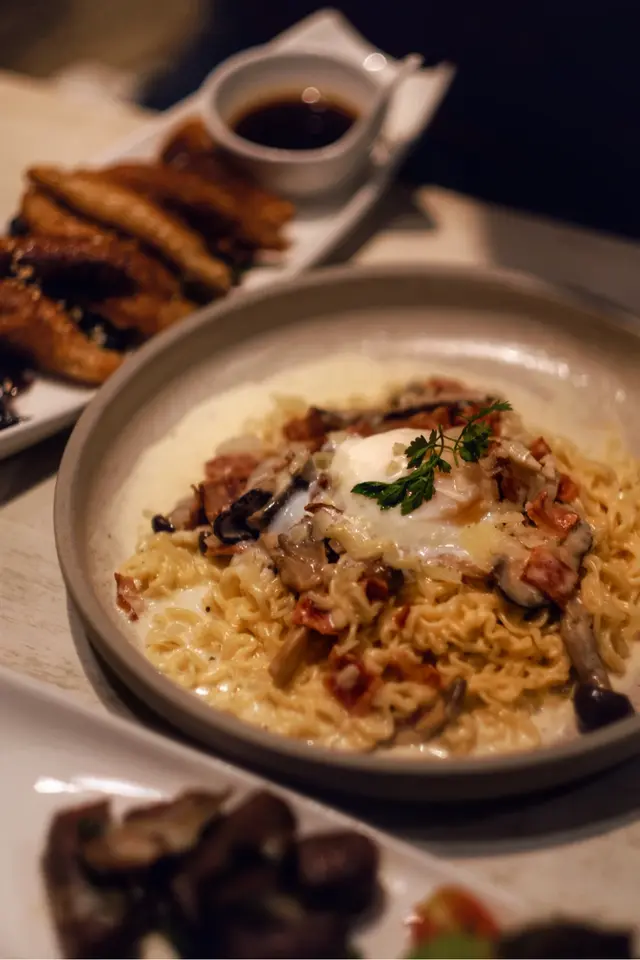 意式卡邦尼炒即食麵