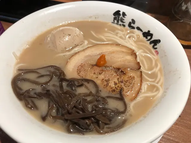 湯底夠濃，叉燒好味。一食就會覺得唔夠喉！😆👍🏻