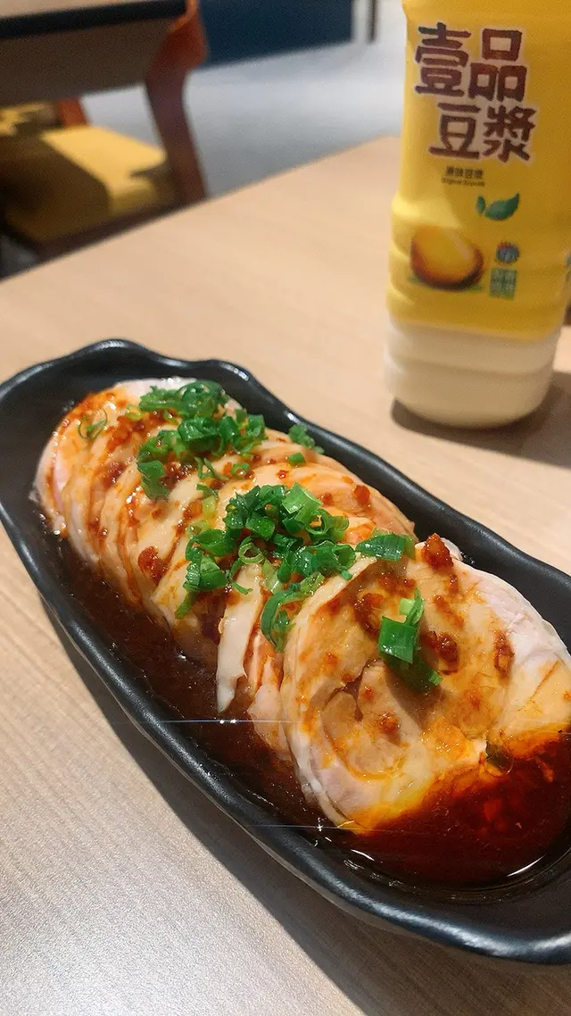 呢度我最愛嘅唔係其他嘢，反而係呢一個小菜，係其他地方食唔到🥲