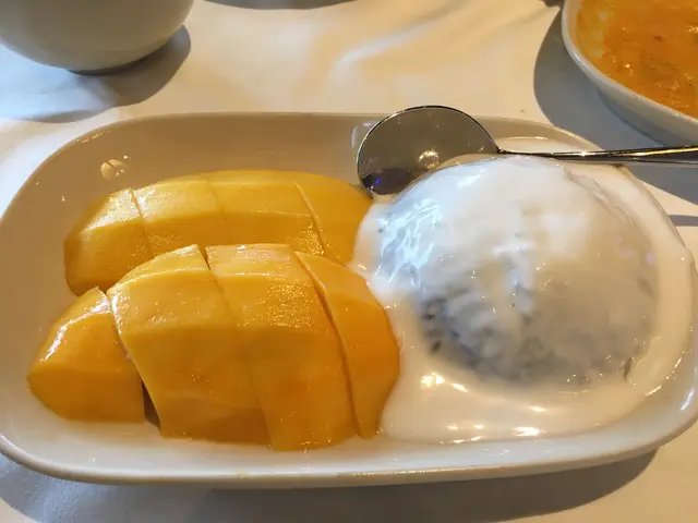 芒果黑白糯米飯