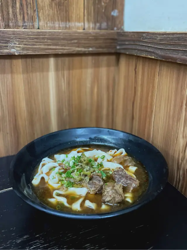 紅燒半筋半肉麵