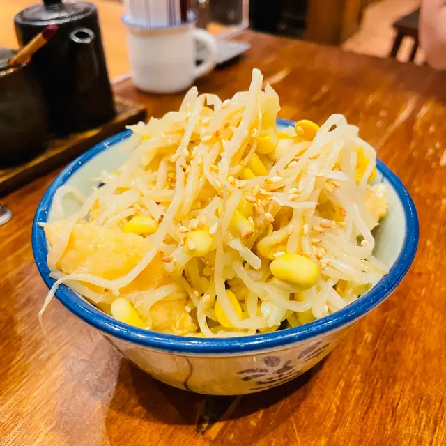 涼拌大豆芽