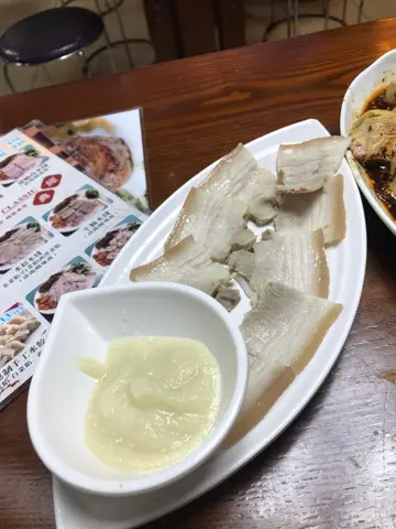 蒜泥白肉