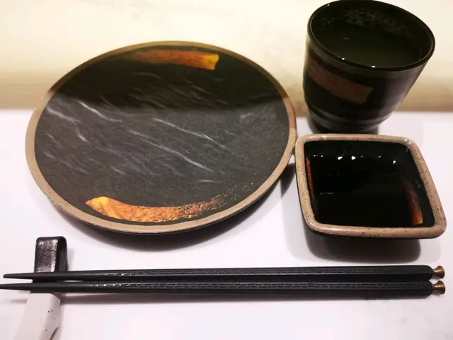 餐具擺設日式而感覺平實