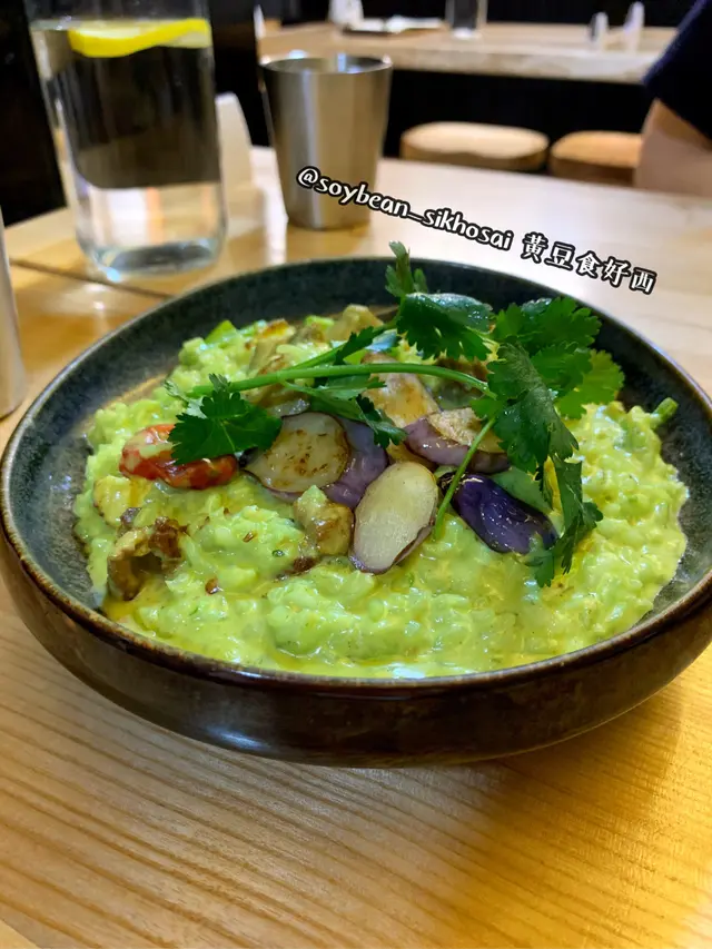 青咖喱雞肉意大利飯