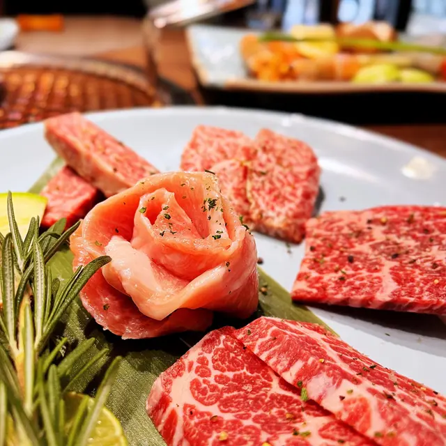 雪下覓炙四款 & 慶州五花肉