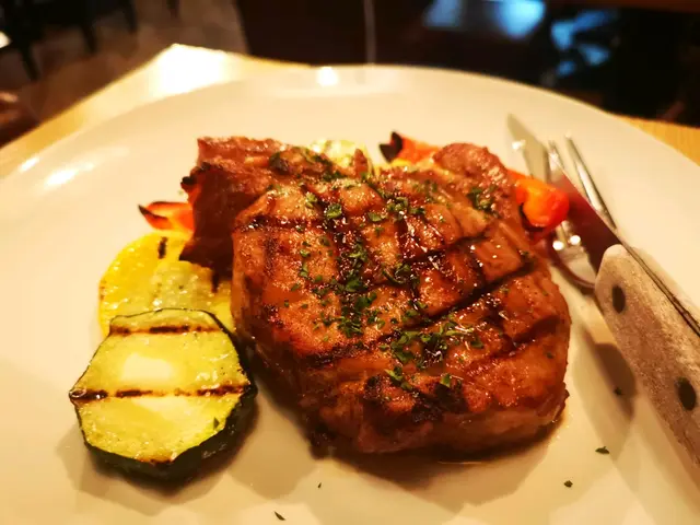 豬排厚切而鮮嫩