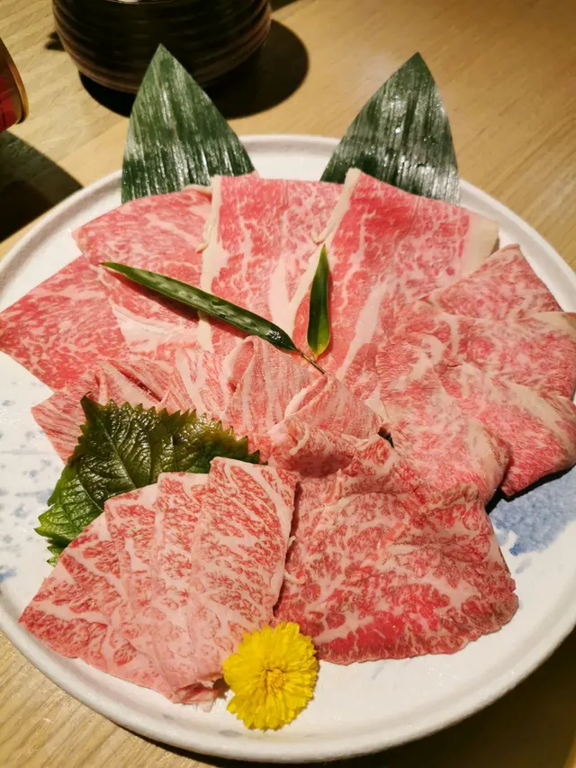 除和牛外,仲有蔬菜,讚岐烏冬,甜品