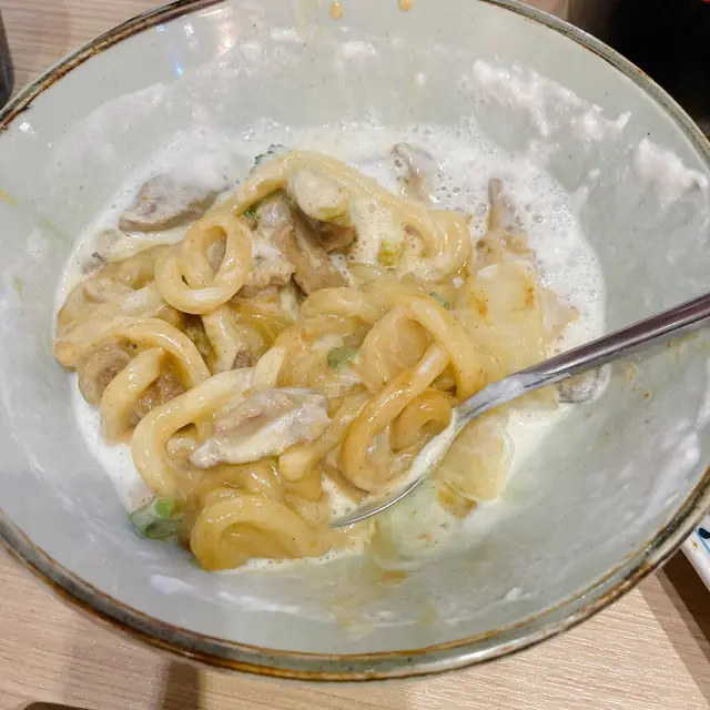 咖喱牛肉忌廉烏冬