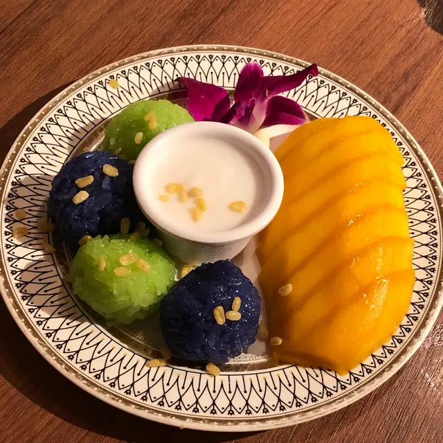 雙色芒果糯米飯