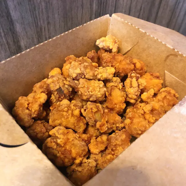 士林必點狂惹雞軟骨