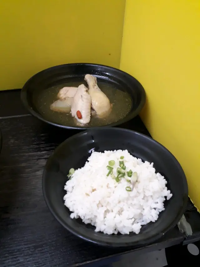麻油雞飯